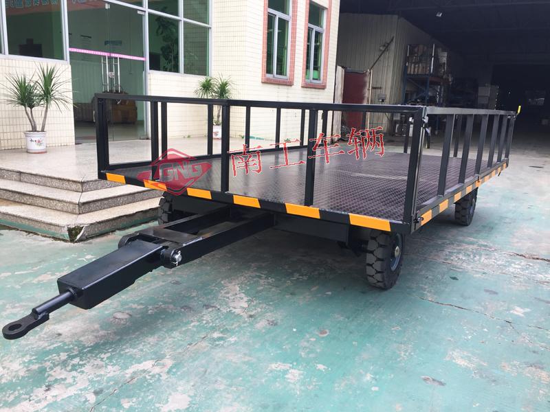 无动力叉车牵引6吨护栏型乐鱼网页版leyu登录界面-乐鱼（中国）官方黑色