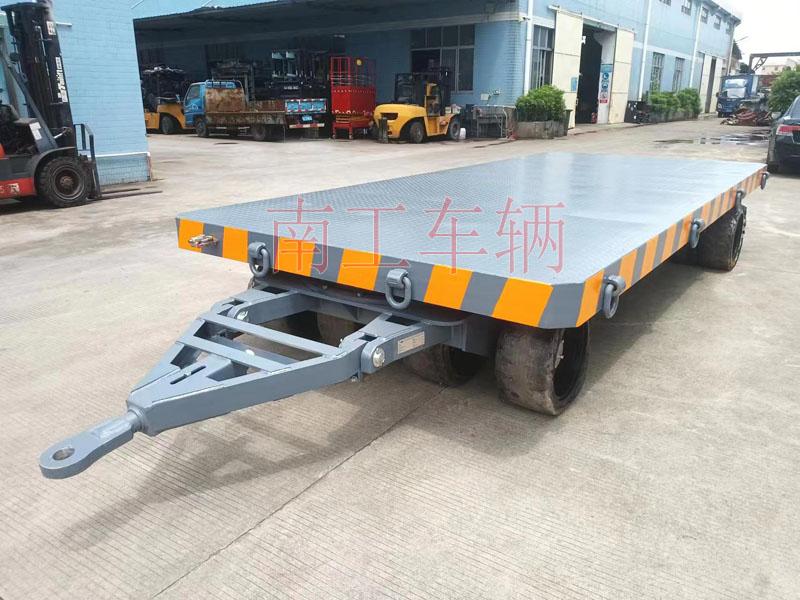 25吨重型工业乐鱼网页版leyu登录界面-乐鱼（中国）官方 全挂式牵引拖车底盘