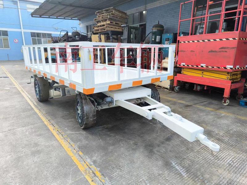 3吨乐鱼网页版leyu登录界面-乐鱼（中国）官方牵引工具拖车 带护栏减震刹车功能