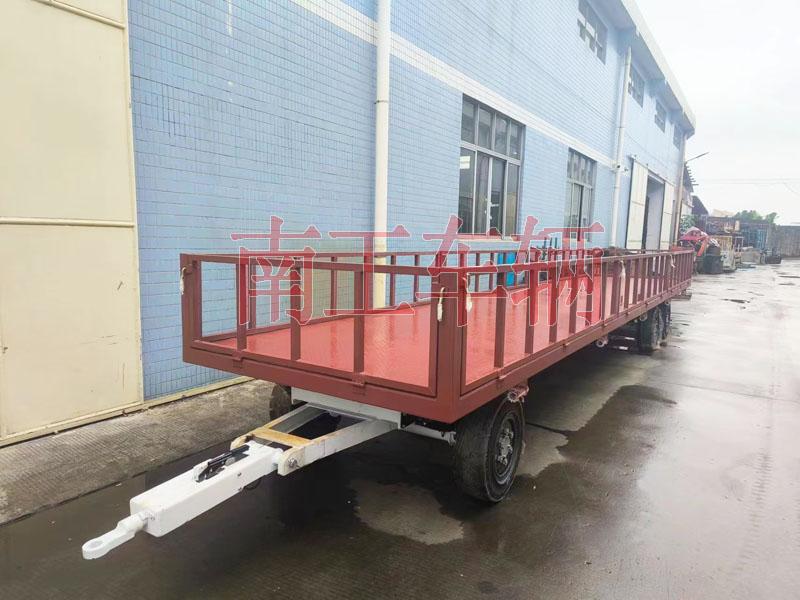 7吨乐鱼网页版leyu登录界面-乐鱼（中国）官方牵引工具拖车 带护栏减震刹车功能拖车
