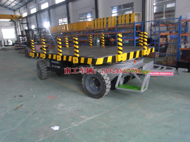1676268070928308.jpg 30吨重型模具车2 (2).jpg