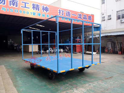 3吨前后高护栏全挂乐鱼网页版leyu登录界面-乐鱼（中国）官方4I.jpg
