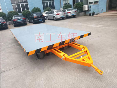 10吨中型牵引乐鱼网页版leyu登录界面-乐鱼（中国）官方3I.jpg