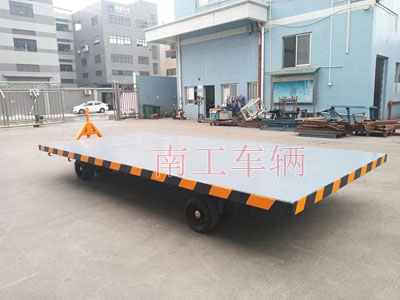 10吨中型牵引乐鱼网页版leyu登录界面-乐鱼（中国）官方I.jpg
