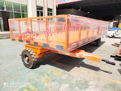 5吨护栏型乐鱼网页版leyu登录界面-乐鱼（中国）官方 全挂车4I.jpg