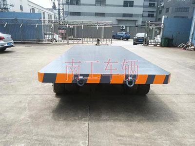 1689648376306481.jpg 25吨重型工业乐鱼网页版leyu登录界面-乐鱼(中国)官方全挂式牵引拖车底盘带牵引环1I.jpg
