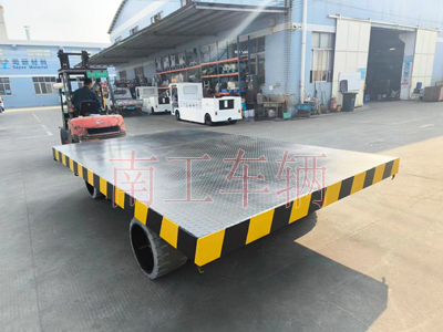 30吨重型乐鱼网页版leyu登录界面-乐鱼（中国）官方 环保实心轮胎3I.jpg