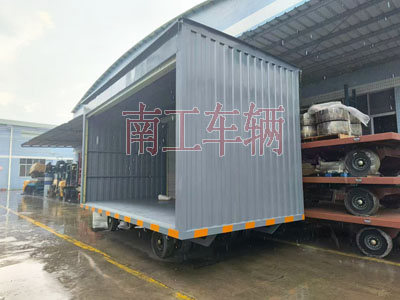 10吨箱式乐鱼网页版leyu登录界面-乐鱼（中国）官方两侧带卷帘门1I.jpg