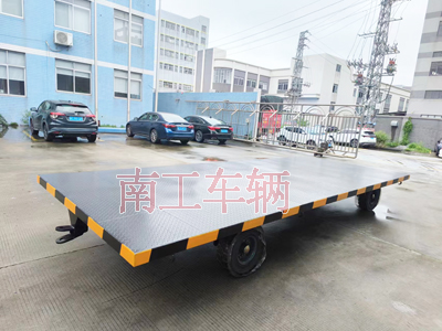 6吨牵引乐鱼网页版leyu登录界面-乐鱼（中国）官方 工业全挂拖车3I.jpg