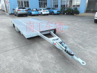 船体艉段运输乐鱼网页版leyu登录界面-乐鱼（中国）官方1I.jpg