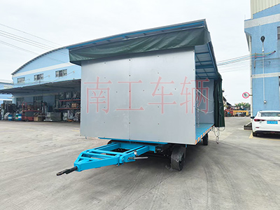5吨雨篷拖车 牵引乐鱼网页版leyu登录界面-乐鱼（中国）官方I.jpg