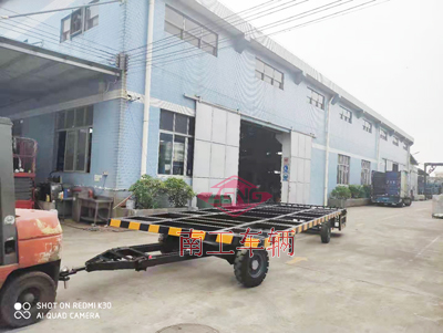8吨无动力牵引骨架乐鱼网页版leyu登录界面-乐鱼（中国）官方带护栏3I.jpg