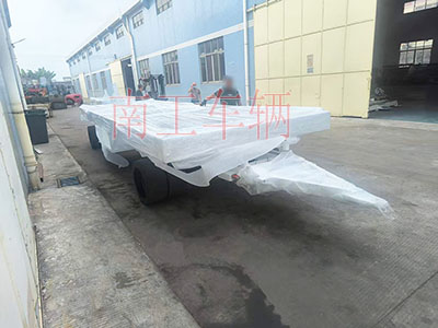 35吨双牵引重型乐鱼网页版leyu登录界面-乐鱼（中国）官方 白色I.jpg